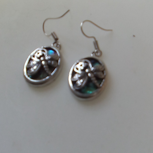 Lovely Pair of Abalone Dragonfly Dangle Earrings - Picture 7 of 11